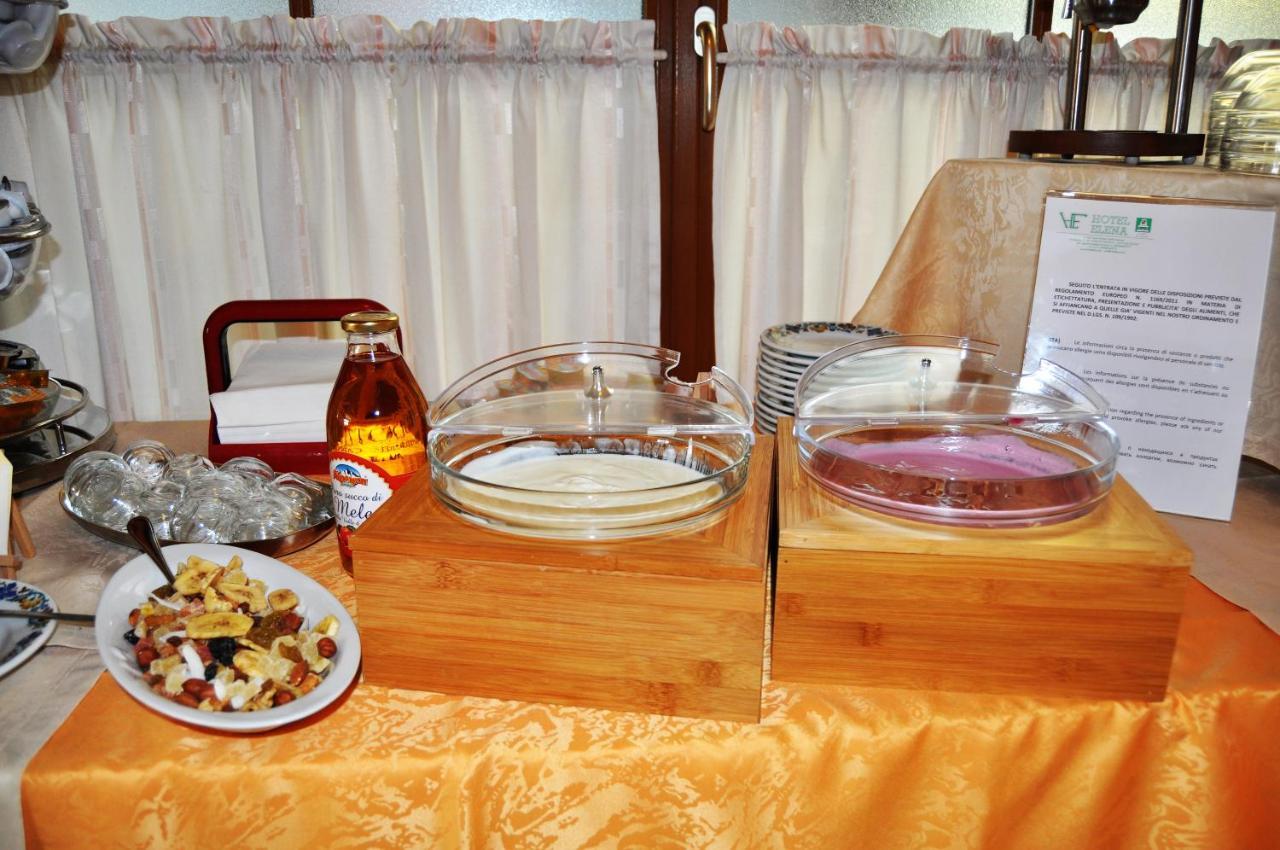 Hotel Elena Saint-Vincent Ngoại thất bức ảnh
