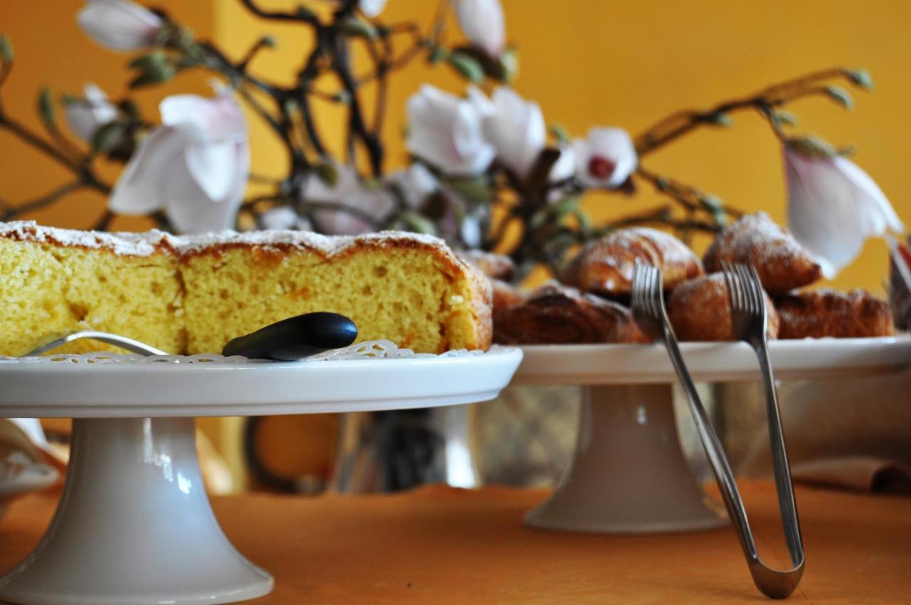 Hotel Elena Saint-Vincent Ngoại thất bức ảnh
